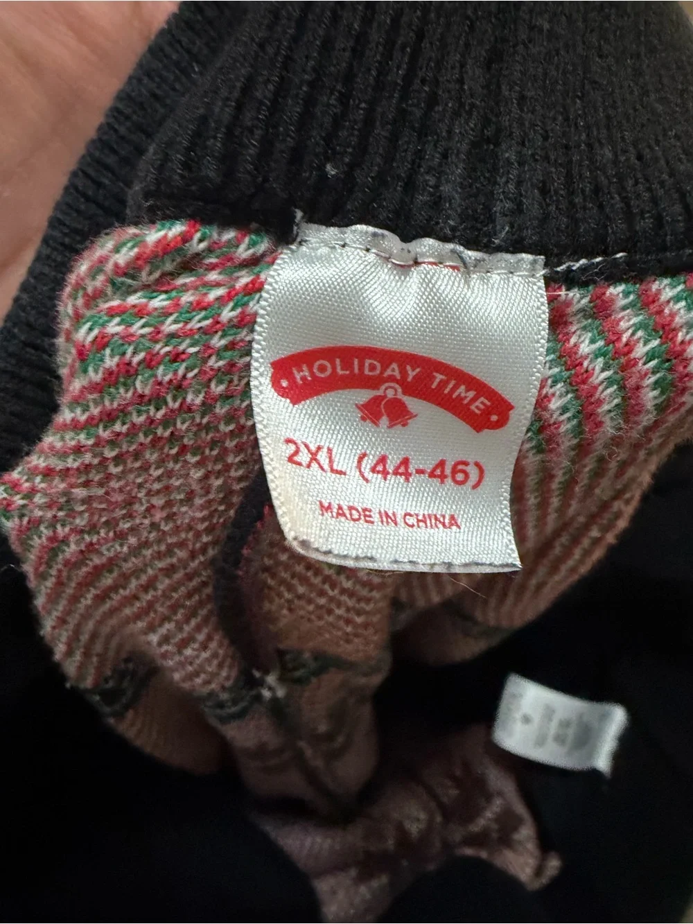 Holiday Time Black Red & Green Moose Knit Jogger Pants